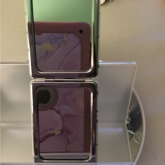 Compact Mirror 2 for $10 - Picture 2 of 5